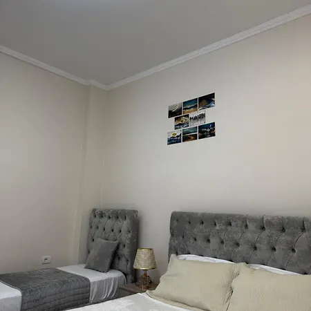 Daire Triple With Sofabed Dıraç